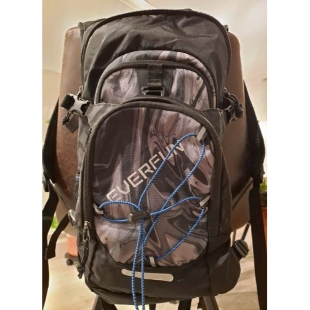 Hiking Hydration Backpack with Water Bladder 2L/3L Water Backpack Women, Men